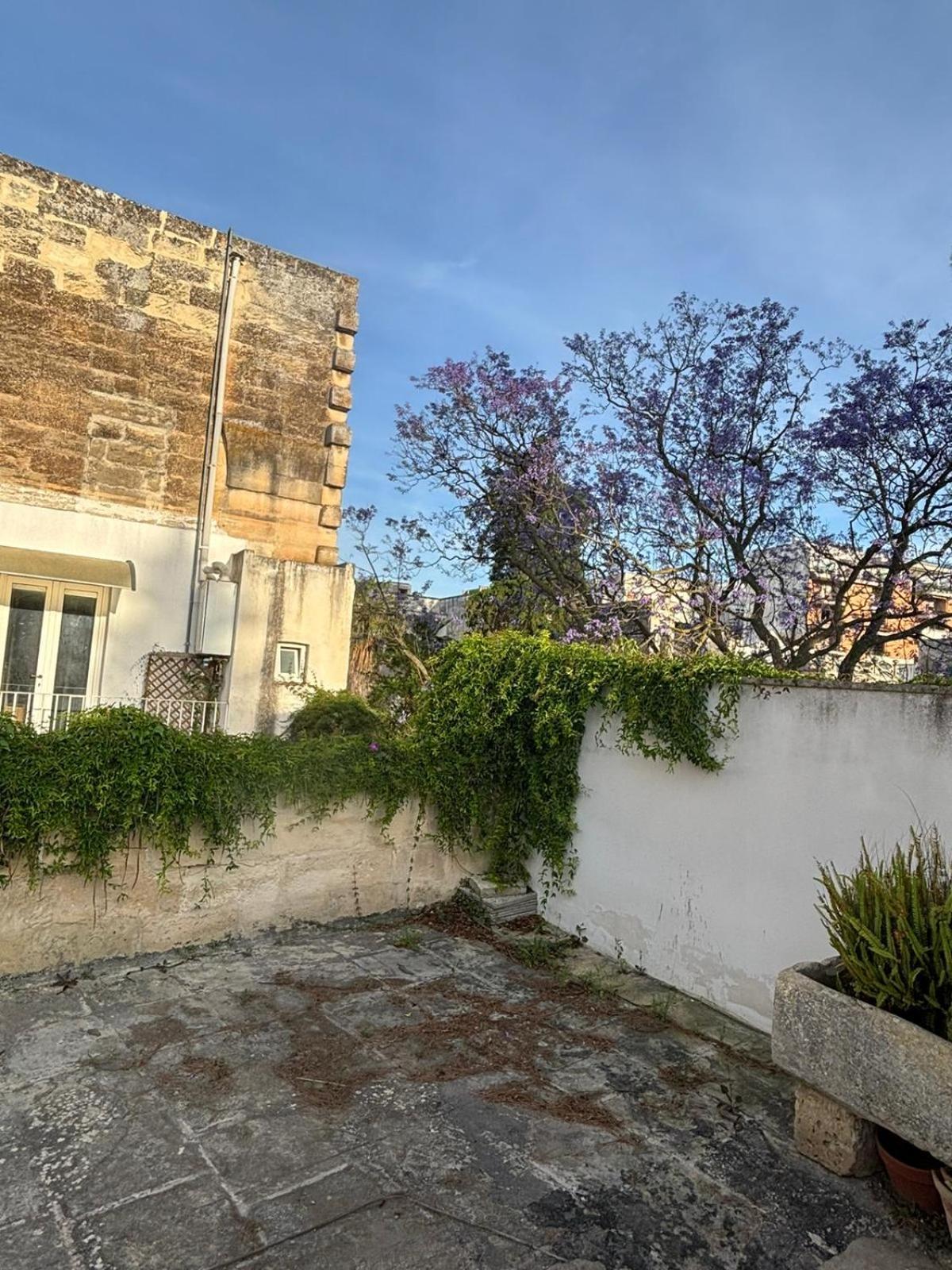 Отель Terrazza Brancaccio Лечче Экстерьер фото