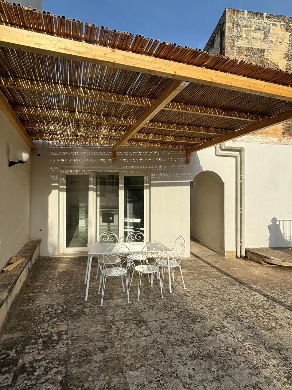 Отель Terrazza Brancaccio Лечче Экстерьер фото