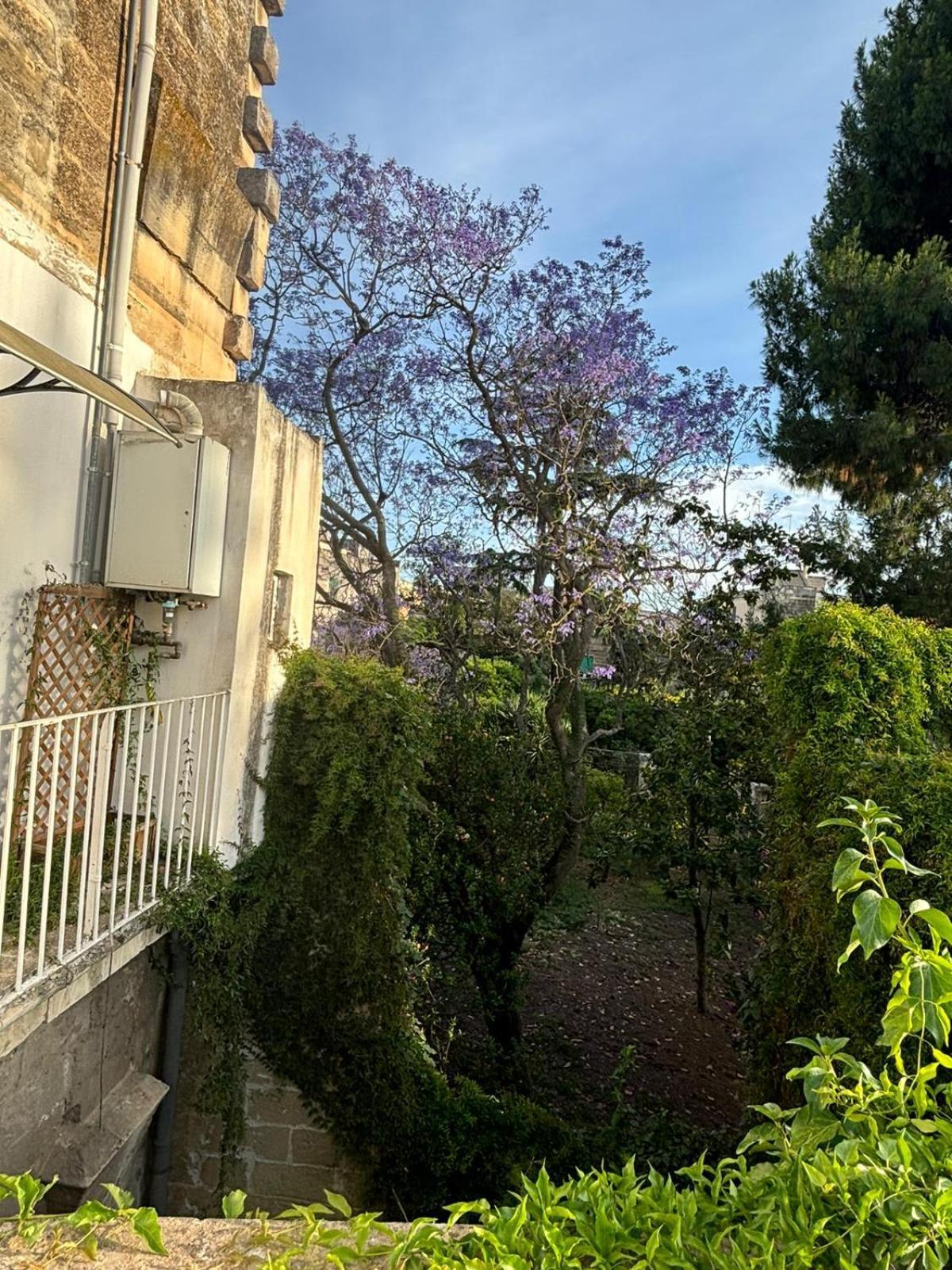 Отель Terrazza Brancaccio Лечче Экстерьер фото